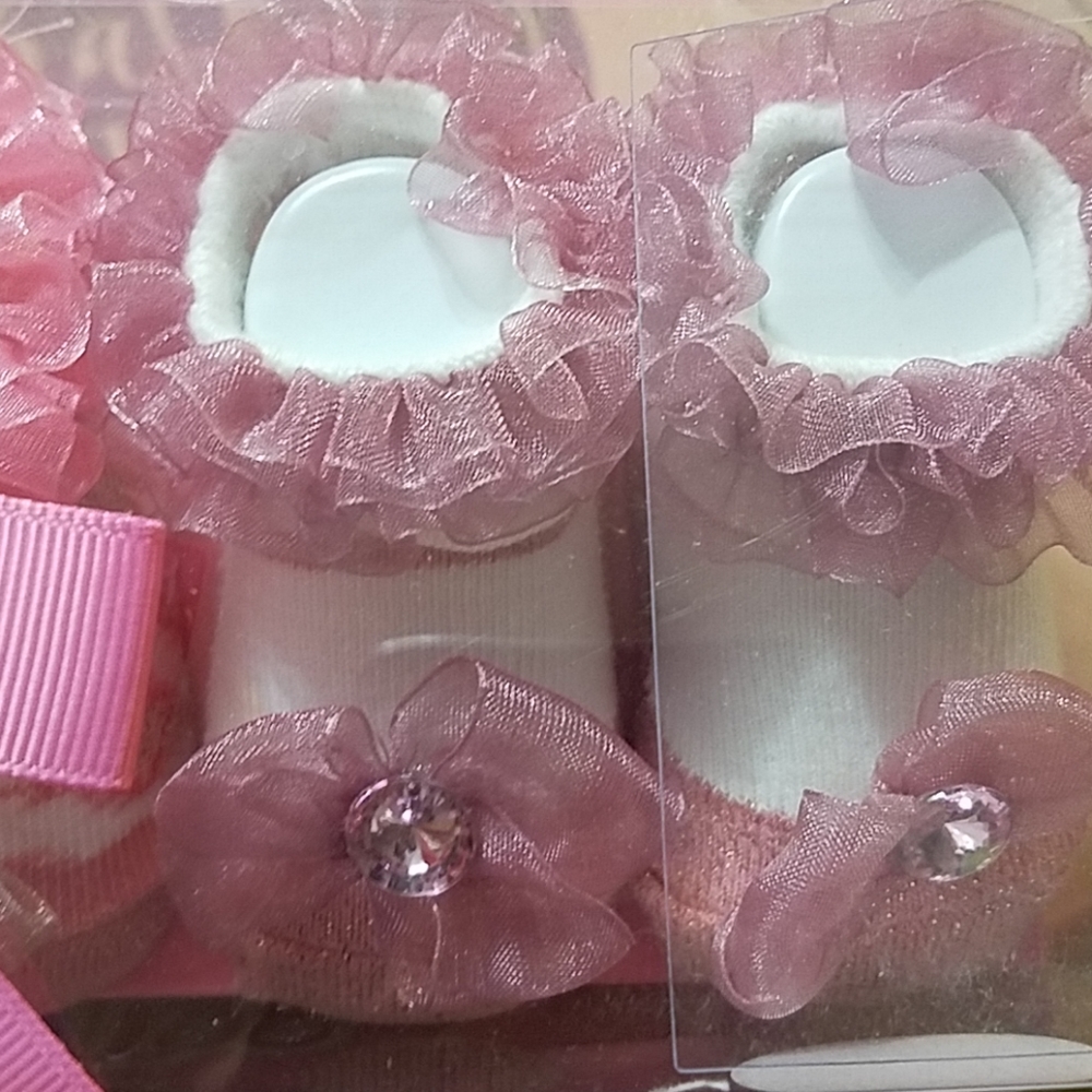 Limited Too  3Pair of sock gift set - Picture 5 of 7